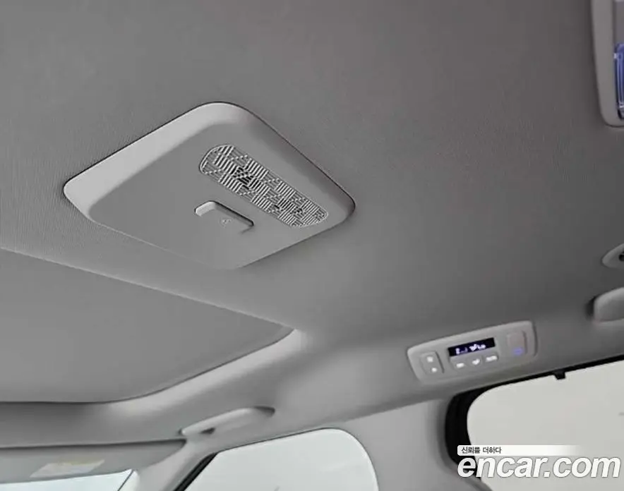 Kia Carnival 2023 3.5 автомат (гидро), фото 18 Kia Carnival 2023 3.5 автомат (гидро), фото 18