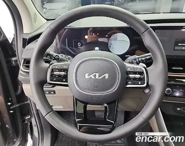 Kia Carnival 2023 3.5 автомат (гидро), миниатюра 10 Kia Carnival 2023 3.5 автомат (гидро), миниатюра 10