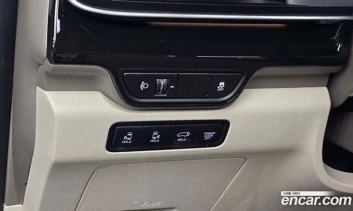 Kia Carnival 2023 2.2 автомат (гидро), фото 18 Kia Carnival 2023 2.2 автомат (гидро), фото 18