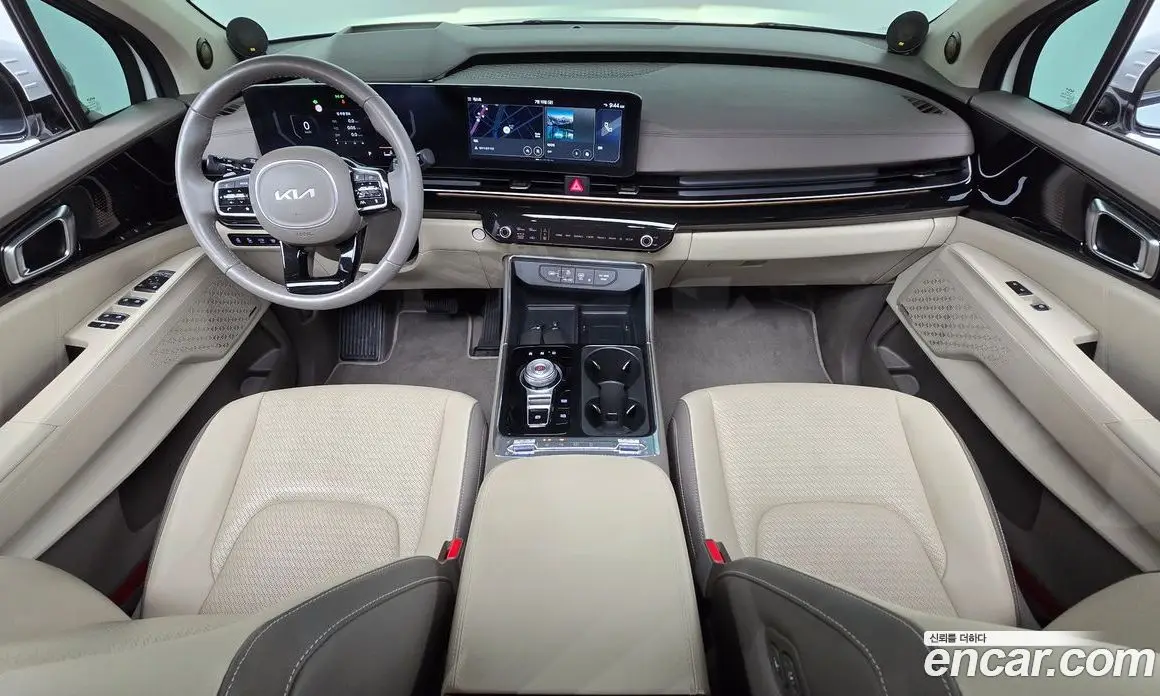 Kia Carnival 2023 2.2 автомат (гидро), фото 9 Kia Carnival 2023 2.2 автомат (гидро), фото 9