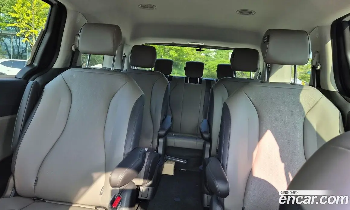 Kia Carnival 2025 1.6 автомат (гидро), фото 8 Kia Carnival 2025 1.6 автомат (гидро), фото 8