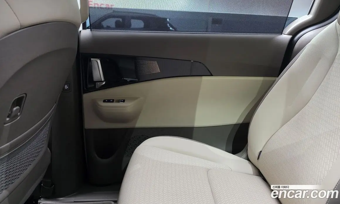 Kia Carnival 2025 1.6 автомат (гидро), фото 15 Kia Carnival 2025 1.6 автомат (гидро), фото 15