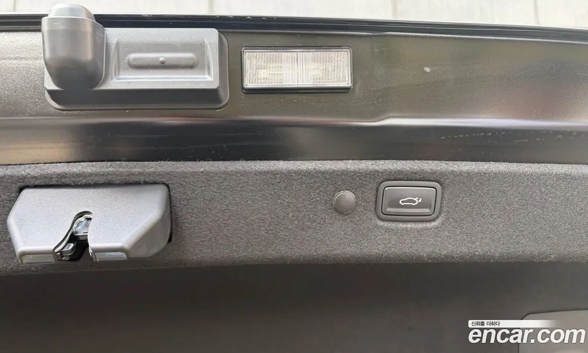 Kia EV4 2026 автомат (гидро), фото 10 Kia EV4 2026 автомат (гидро), фото 10