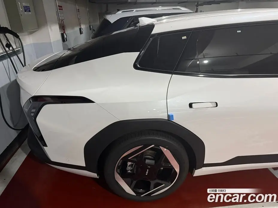 Kia EV4 2026 автомат (гидро), фото 4 Kia EV4 2026 автомат (гидро), фото 4