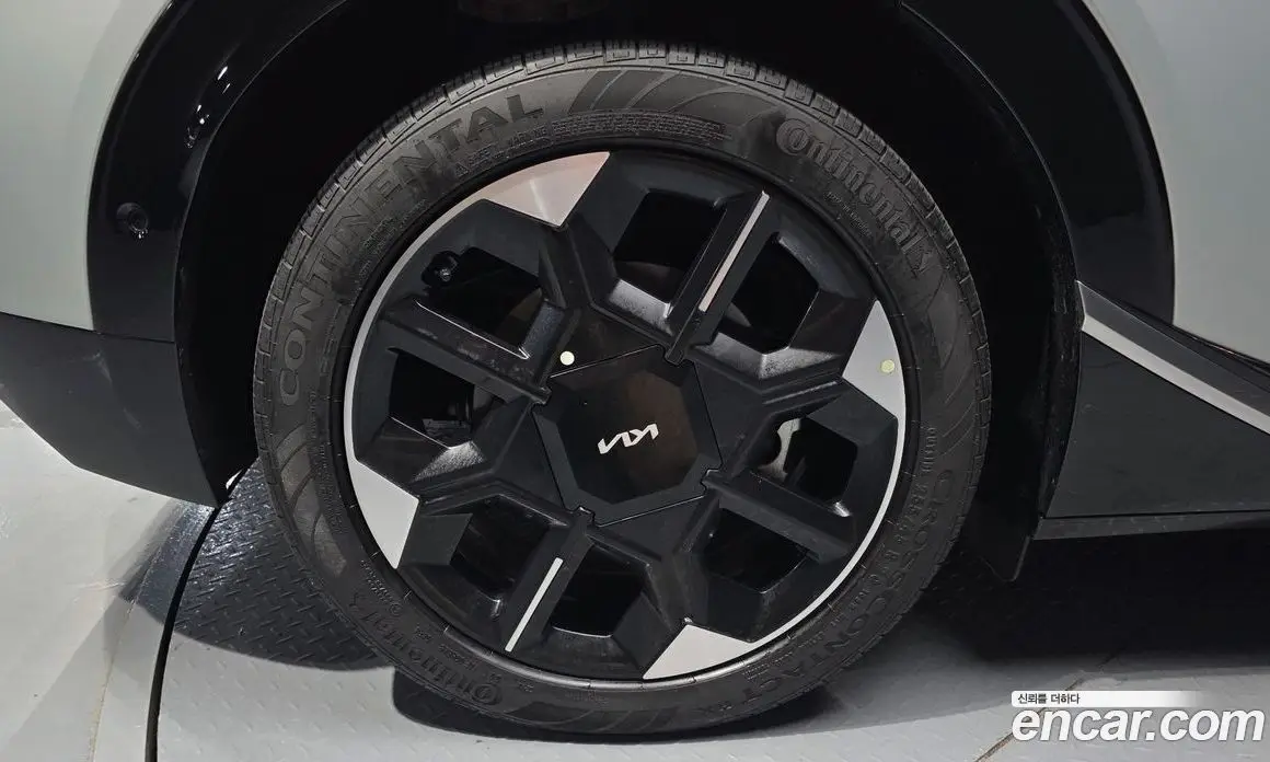 Kia EV6 2025 0.1 автомат (гидро), фото 5 Kia EV6 2025 0.1 автомат (гидро), фото 5