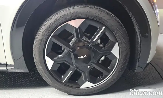 Kia EV6 2025 0.1 автомат (гидро), миниатюра 7 Kia EV6 2025 0.1 автомат (гидро), миниатюра 7