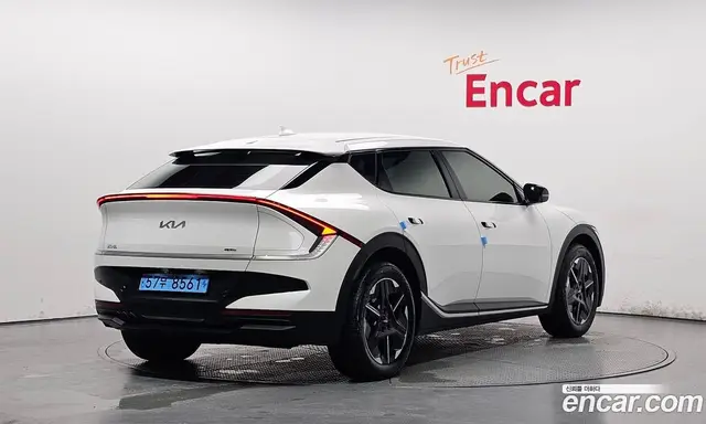 Kia EV6 2025 0.1 автомат (гидро), миниатюра 2 Kia EV6 2025 0.1 автомат (гидро), миниатюра 2