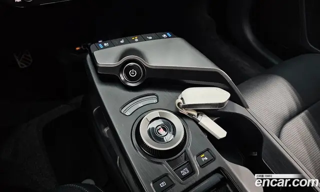 Kia EV6 2025 0.1 автомат (гидро), миниатюра 9 Kia EV6 2025 0.1 автомат (гидро), миниатюра 9