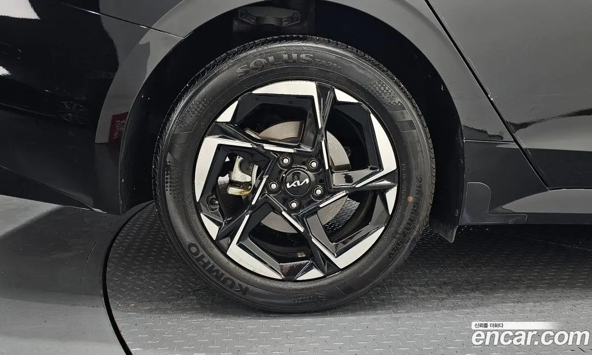 Kia K5 (Optima) 2024 2.0 автомат (гидро), фото 5 Kia K5 (Optima) 2024 2.0 автомат (гидро), фото 5