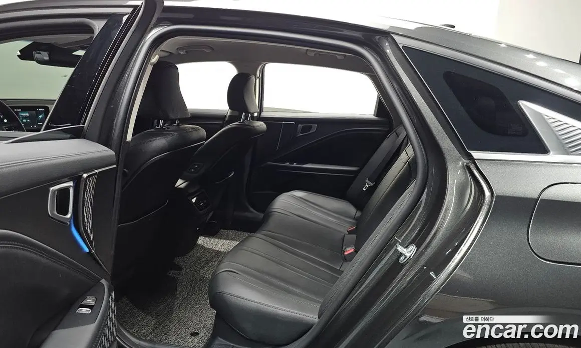 Kia K8 2025 1.6 автомат (гидро), фото 18 Kia K8 2025 1.6 автомат (гидро), фото 18