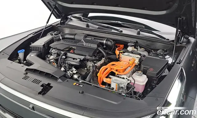 Kia K8 2025 1.6 автомат (гидро), миниатюра 6 Kia K8 2025 1.6 автомат (гидро), миниатюра 6