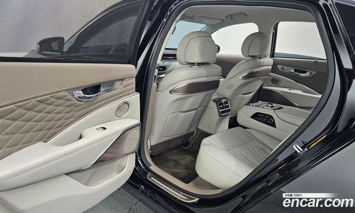 Kia K9 2025 3.8 автомат (гидро), фото 16 Kia K9 2025 3.8 автомат (гидро), фото 16