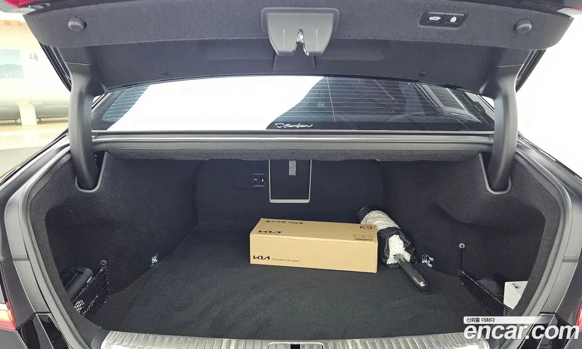 Kia K9 2025 3.8 автомат (гидро), фото 26 Kia K9 2025 3.8 автомат (гидро), фото 26