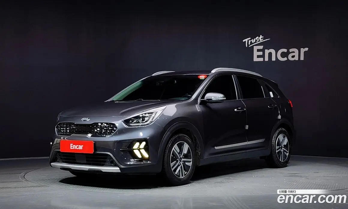 Kia Niro 2021 1.6 автомат (гидро), фото 1 Kia Niro 2021 1.6 автомат (гидро), фото 1