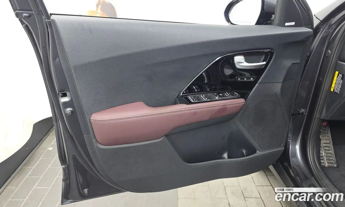 Kia Niro 2021 1.6 автомат (гидро), фото 14 Kia Niro 2021 1.6 автомат (гидро), фото 14