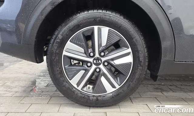 Kia Niro 2021 1.6 автомат (гидро), миниатюра 5 Kia Niro 2021 1.6 автомат (гидро), миниатюра 5