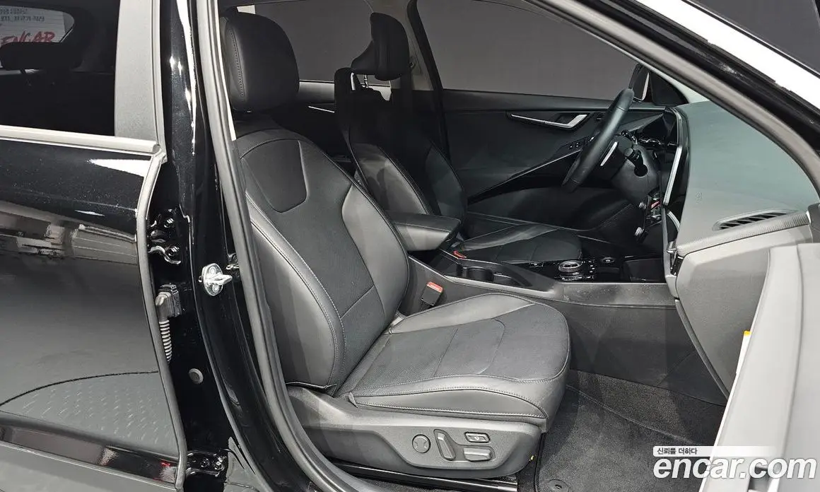 Kia Niro 2023 0.2 автомат (гидро), фото 16 Kia Niro 2023 0.2 автомат (гидро), фото 16