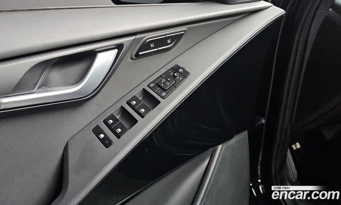 Kia Niro 2023 0.2 автомат (гидро), фото 18 Kia Niro 2023 0.2 автомат (гидро), фото 18