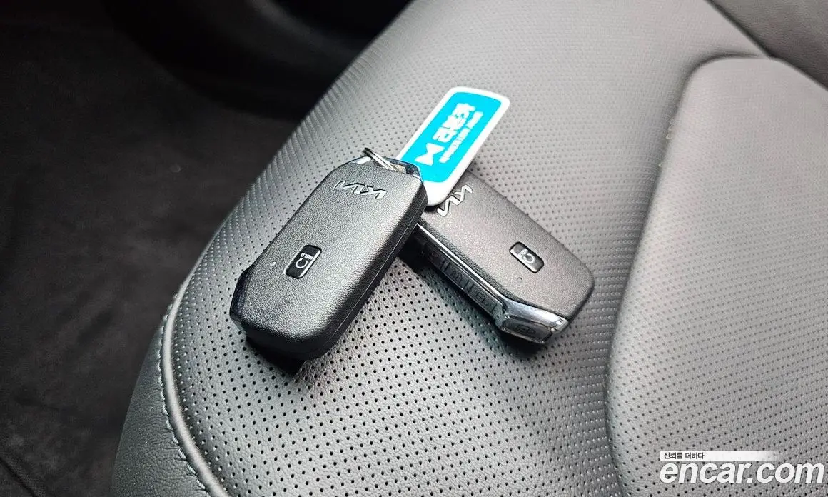 Kia Niro 2023 0.2 автомат (гидро), фото 28 Kia Niro 2023 0.2 автомат (гидро), фото 28