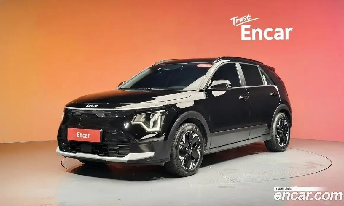 Kia Niro 2023 0.2 автомат (гидро), фото 30 Kia Niro 2023 0.2 автомат (гидро), фото 30