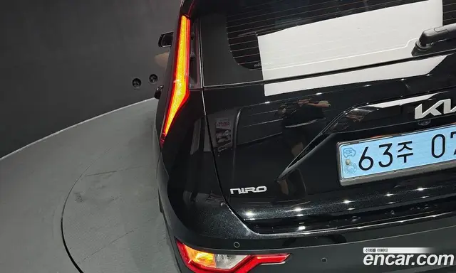 Kia Niro 2023 0.2 автомат (гидро), миниатюра 8 Kia Niro 2023 0.2 автомат (гидро), миниатюра 8