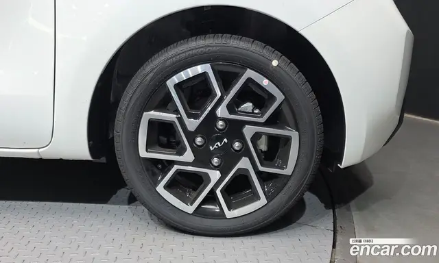 Kia Ray 2025 1.0 автомат (гидро), миниатюра 7 Kia Ray 2025 1.0 автомат (гидро), миниатюра 7