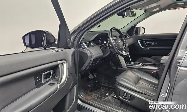 Land Rover Discovery Sport 2016 2.0 автомат (гидро), миниатюра 12
