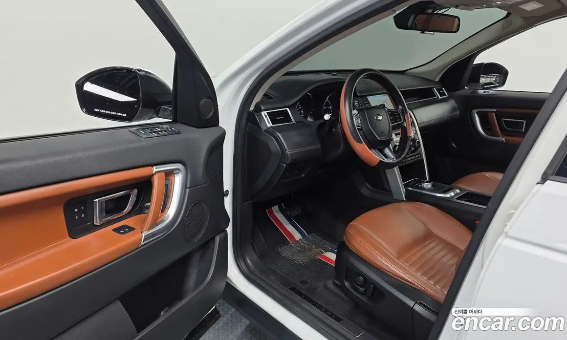 Land Rover Discovery Sport 2016 2.0 автомат (гидро), фото 10 Land Rover Discovery Sport 2016 2.0 автомат (гидро), фото 10