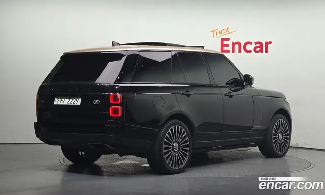 Land Rover Range Rover 2018 4.4 автомат (гидро), миниатюра 2 Land Rover Range Rover 2018 4.4 автомат (гидро), миниатюра 2