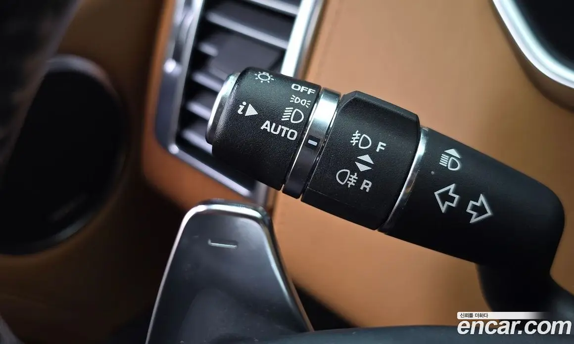 Land Rover Range Rover 2018 4.4 автомат (гидро), фото 32 Land Rover Range Rover 2018 4.4 автомат (гидро), фото 32