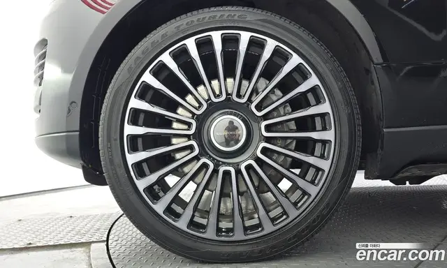 Land Rover Range Rover 2018 4.4 автомат (гидро), миниатюра 5 Land Rover Range Rover 2018 4.4 автомат (гидро), миниатюра 5