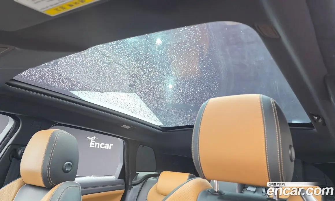 Land Rover Range Rover Evoque 2017 2.0 автомат (гидро), фото 17 Land Rover Range Rover Evoque 2017 2.0 автомат (гидро), фото 17