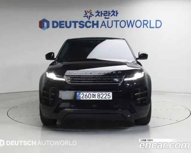 Land Rover Range Rover Evoque 2025 2.0 автомат (гидро), миниатюра 3 Land Rover Range Rover Evoque 2025 2.0 автомат (гидро), миниатюра 3