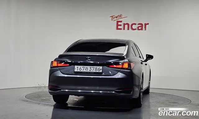 Lexus ES 2020 2.5 автомат (гидро), миниатюра 4 Lexus ES 2020 2.5 автомат (гидро), миниатюра 4