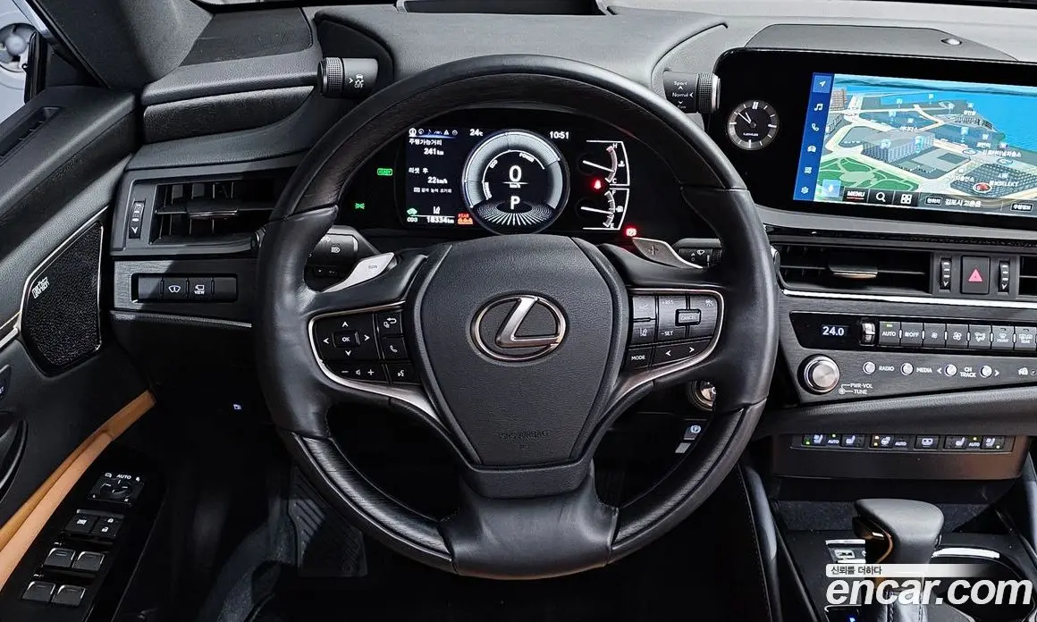 Lexus ES 2024 2.5 автомат (гидро), фото 19 Lexus ES 2024 2.5 автомат (гидро), фото 19