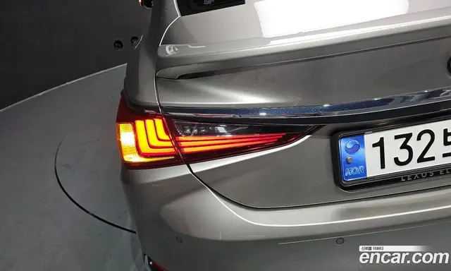 Lexus ES 2024 2.5 автомат (гидро), миниатюра 8 Lexus ES 2024 2.5 автомат (гидро), миниатюра 8
