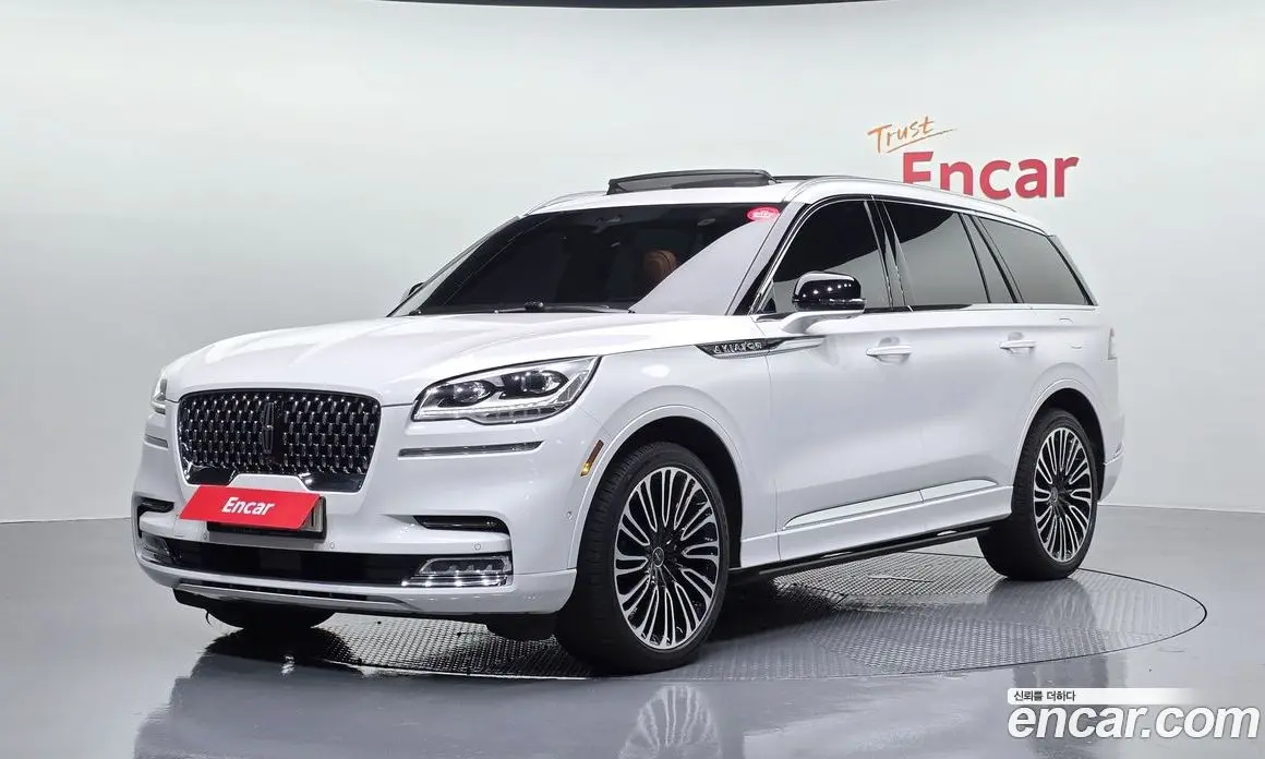 Lincoln Aviator 2023 3.0 автомат (гидро), фото 1 Lincoln Aviator 2023 3.0 автомат (гидро), фото 1