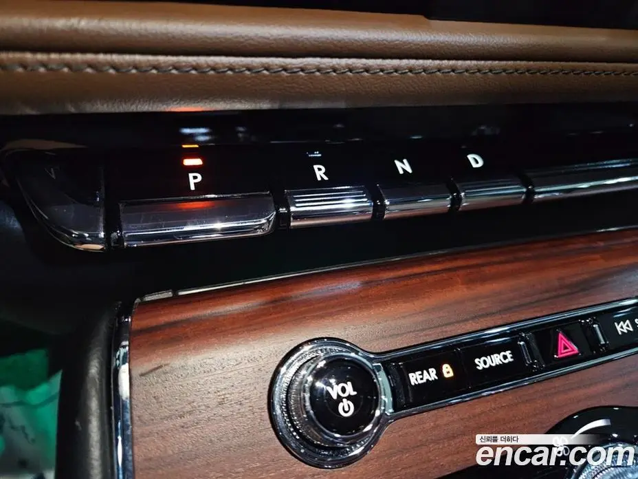 Lincoln Aviator 2023 3.0 автомат (гидро), фото 16 Lincoln Aviator 2023 3.0 автомат (гидро), фото 16