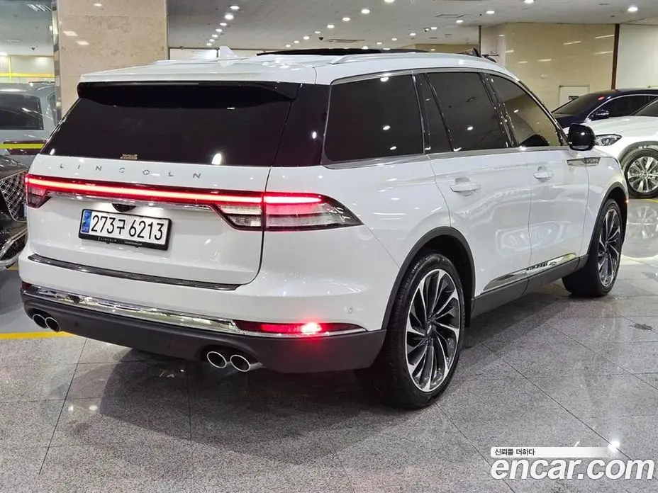 Lincoln Aviator 2023 3.0 автомат (гидро), фото 4 Lincoln Aviator 2023 3.0 автомат (гидро), фото 4
