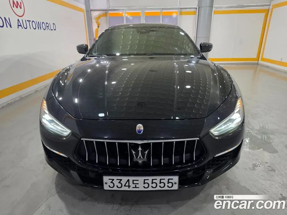 Maserati Ghibli 2019 3.0 автомат (гидро), фото 2 Maserati Ghibli 2019 3.0 автомат (гидро), фото 2