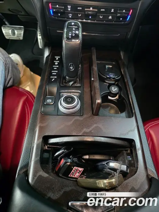 Maserati Ghibli 2019 3.0 автомат (гидро), фото 12 Maserati Ghibli 2019 3.0 автомат (гидро), фото 12