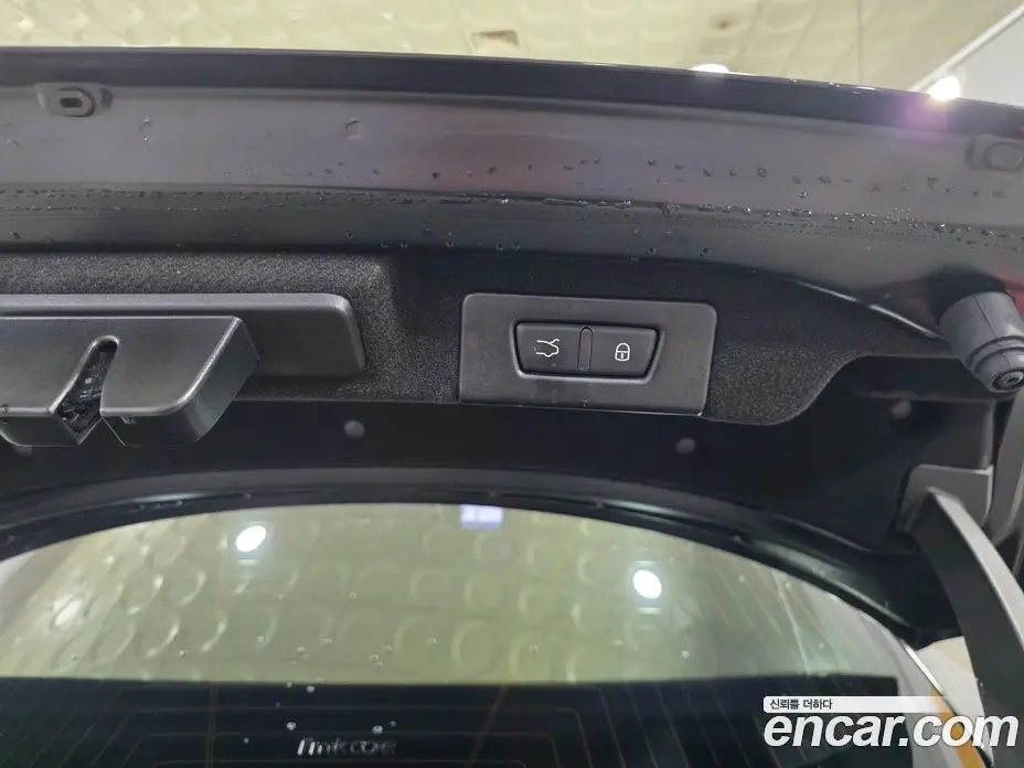 Maserati Ghibli 2019 3.0 автомат (гидро), фото 16 Maserati Ghibli 2019 3.0 автомат (гидро), фото 16