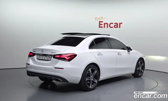 Mercedes-Benz A-Class 2020 2.0 автомат (гидро), миниатюра 2 Mercedes-Benz A-Class 2020 2.0 автомат (гидро), миниатюра 2