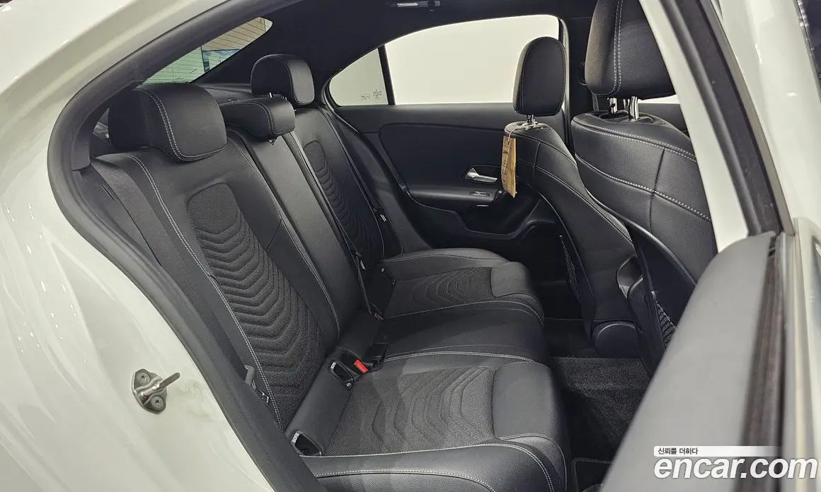 Mercedes-Benz A-Class 2020 2.0 автомат (гидро), фото 15