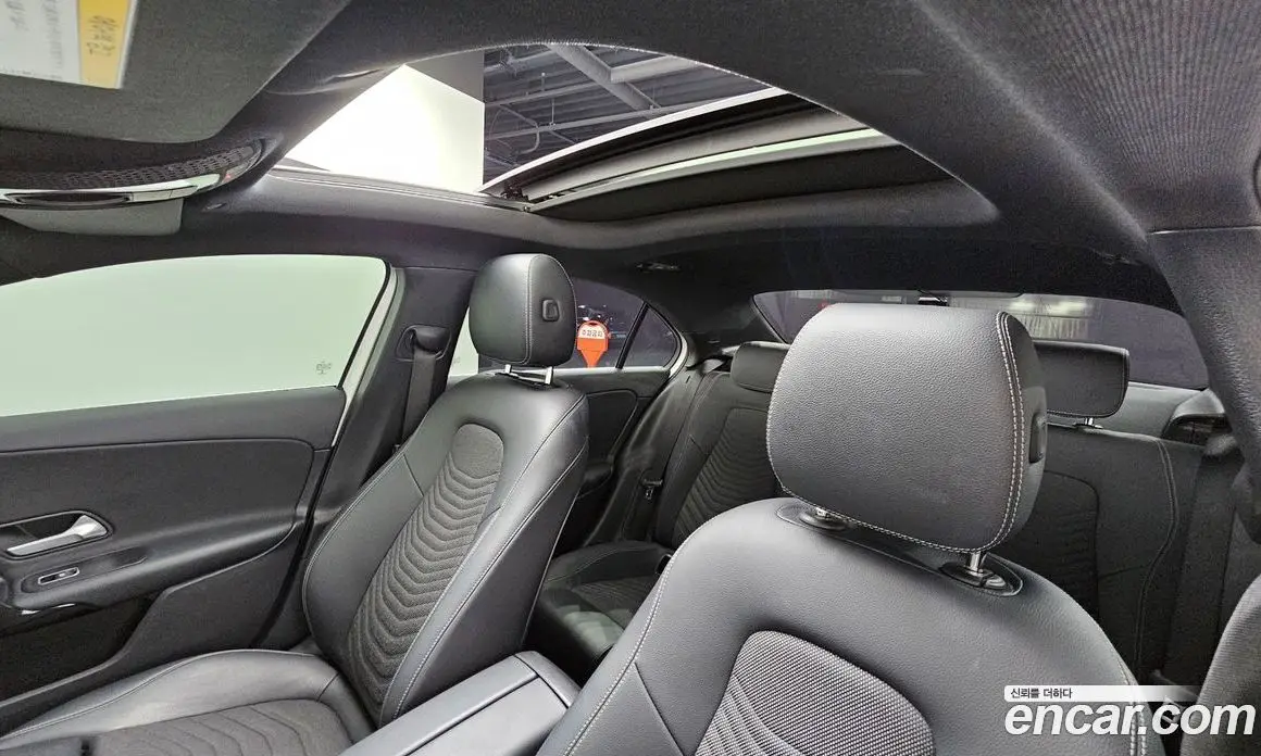 Mercedes-Benz A-Class 2020 2.0 автомат (гидро), фото 24