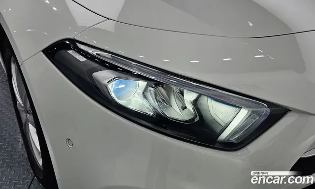 Mercedes-Benz A-Class 2020 2.0 автомат (гидро), миниатюра 7