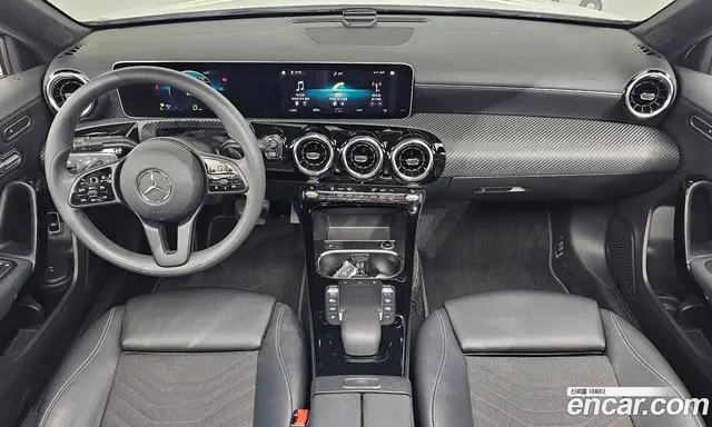 Mercedes-Benz A-Class 2020 2.0 автомат (гидро), миниатюра 9