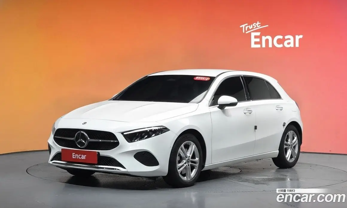 Mercedes-Benz A-Class 2024 2.0 автомат (гидро), фото 30 Mercedes-Benz A-Class 2024 2.0 автомат (гидро), фото 30