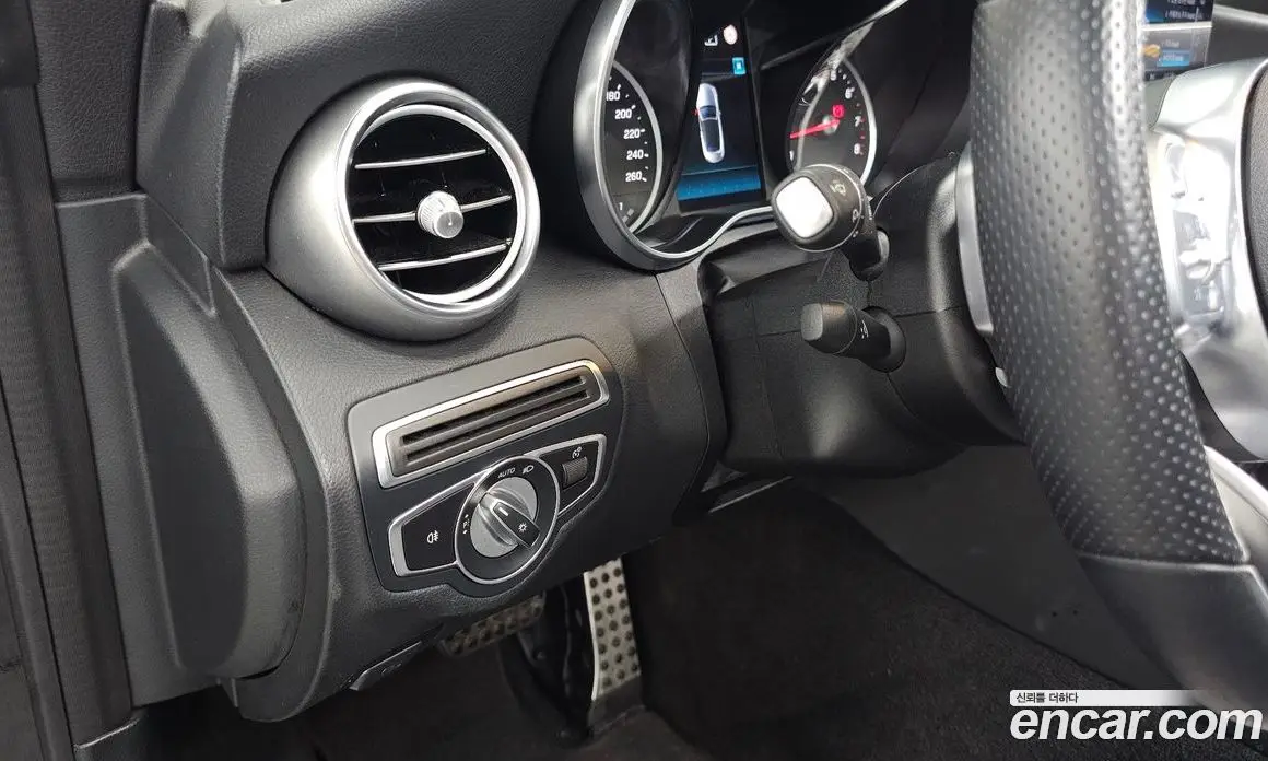 Mercedes-Benz C-Class 2019 2.0 автомат (гидро), фото 24