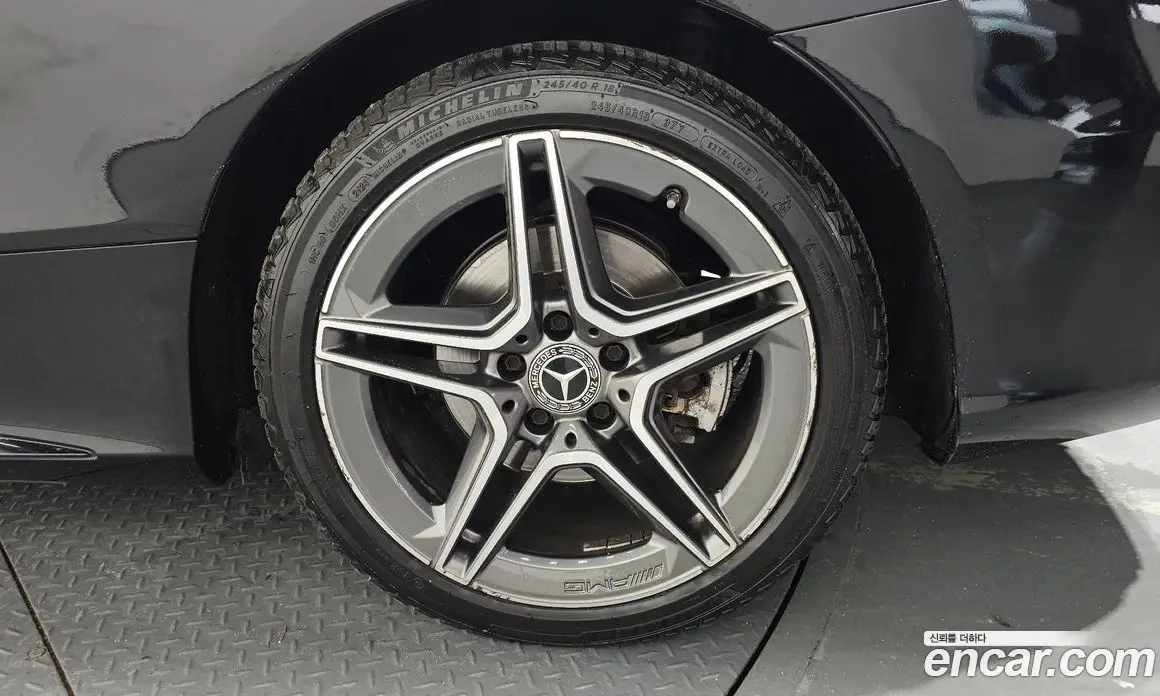 Mercedes-Benz C-Class 2019 2.0 автомат (гидро), фото 6